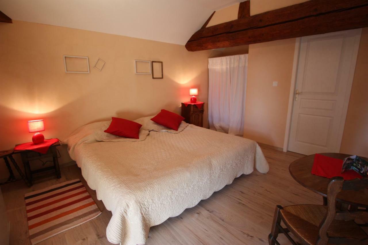 Gite Evidence Varennes-sur-le-Doubs Экстерьер фото